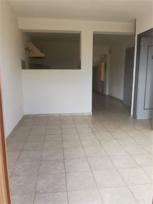 t2 à la location -   20620  BIGUGLIA, surface 43 m2 location t2 - UBI442800248